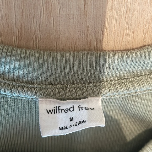 Aritzia Wilfred free sage green ribbed tank top - Picture 2 of 3